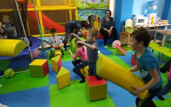 Благотворительная помощь для детского дома Росток